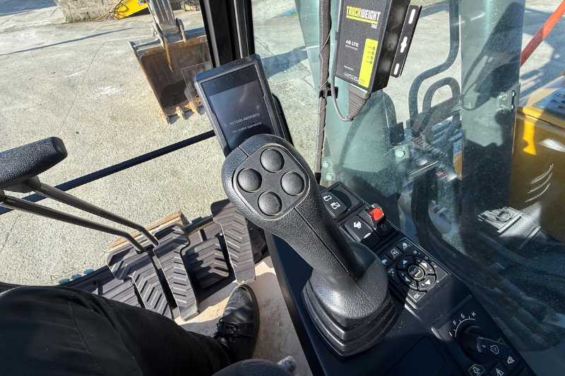 OmecoHub - Immagine VOLVO EC220ENL